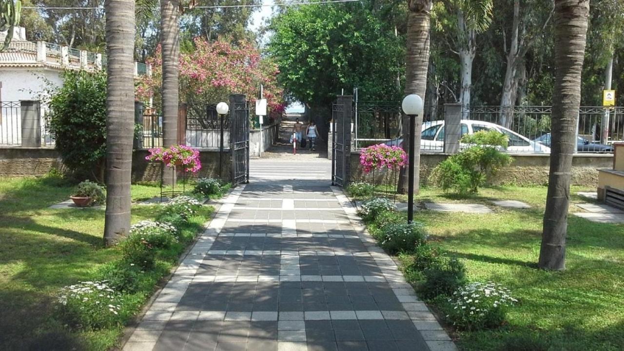 Oasi Park Hotel Mascali Exterior photo