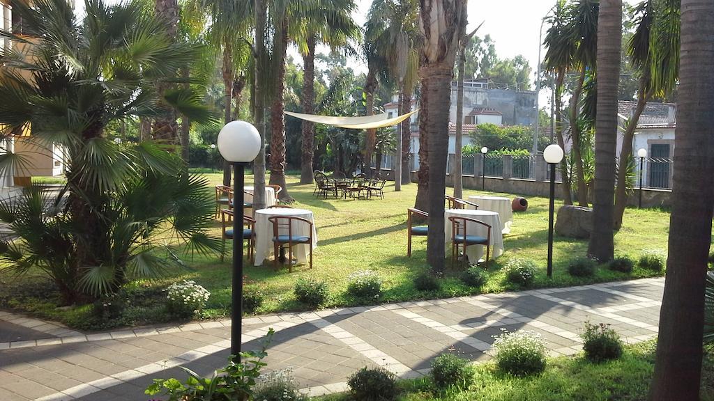 Oasi Park Hotel Mascali Exterior photo
