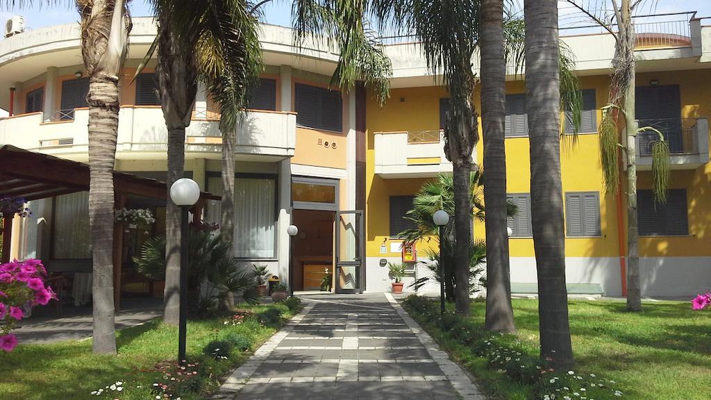 Oasi Park Hotel Mascali Exterior photo